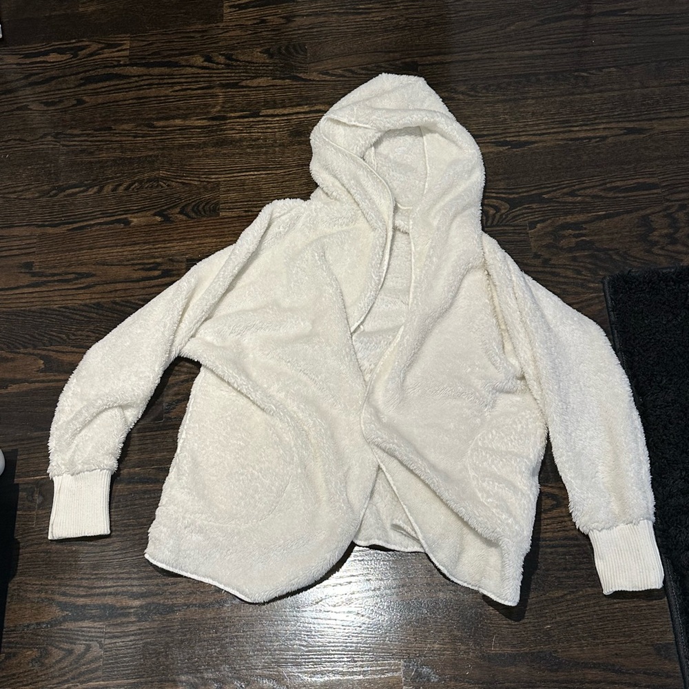 Cozy Cream bear coat Hooded Sweater - Picture 3 of 8